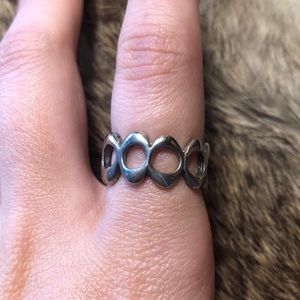 Vintage sterling silver open loop ring
